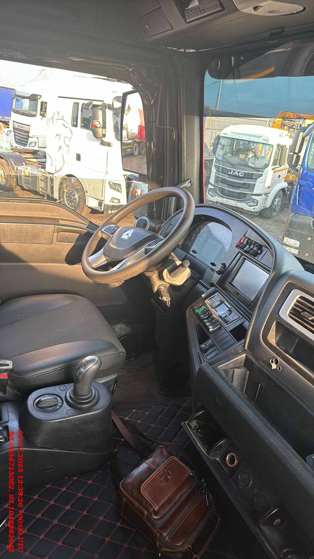 Sitrak ZZ3316V386ME,  84 635 км, 2022 года в лизинг