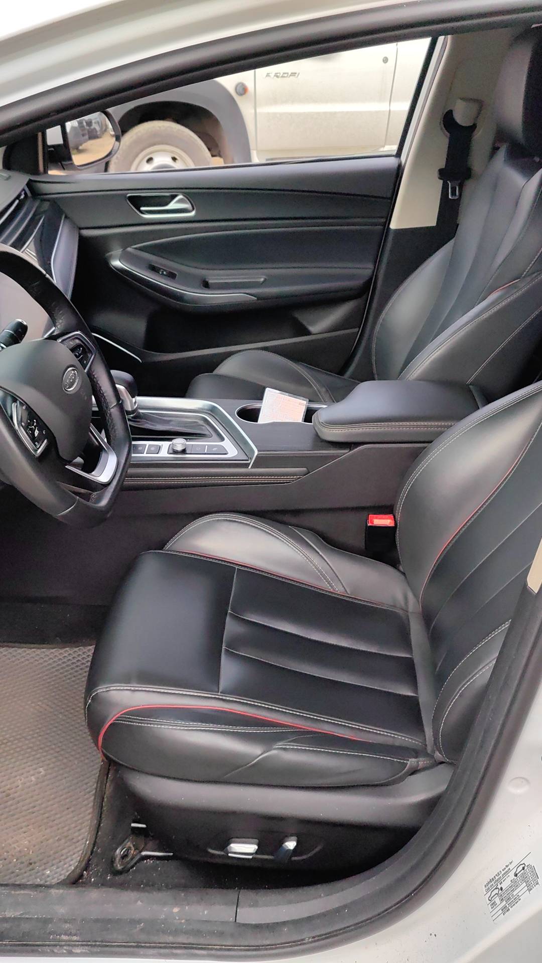 OMODA S5,  101 309 км, 2023 года в лизинг