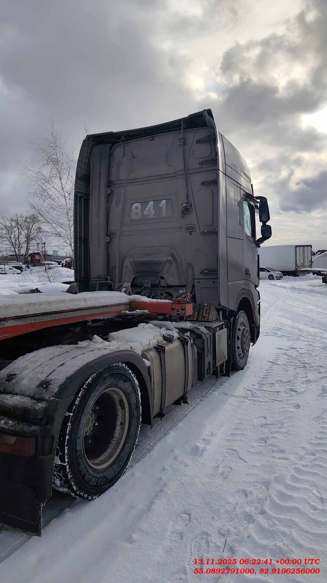 Shacman SX4188YY381,  245 377 км, 2024 года в лизинг