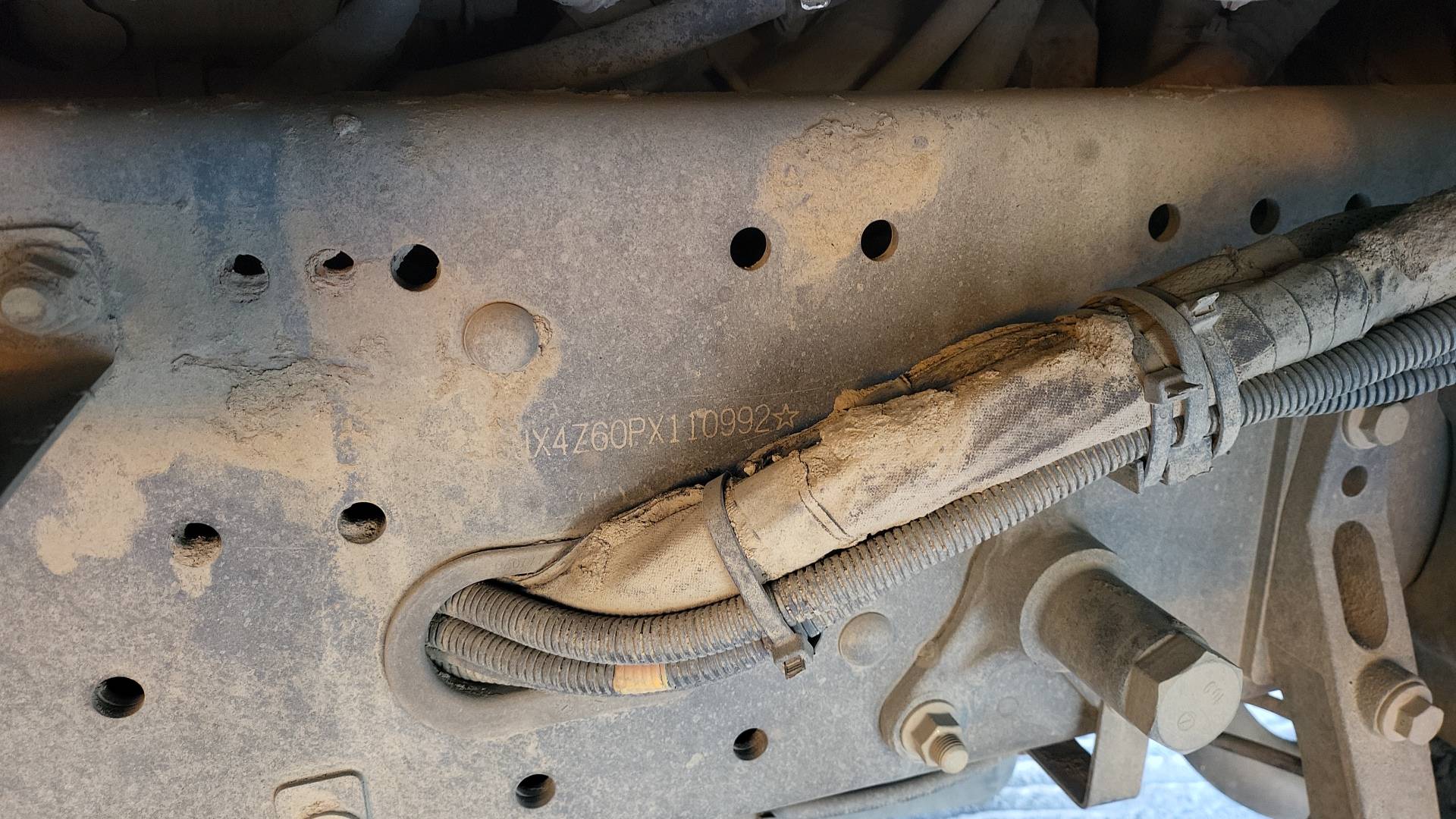 Shacman SX331863366,  100 000 км, 2023 года