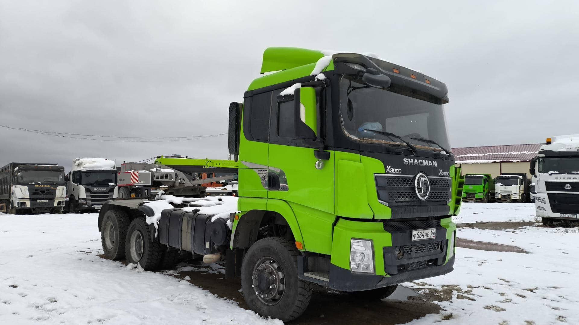 Shacman SX42586V385,  168 000 км, 2023 года в лизинг