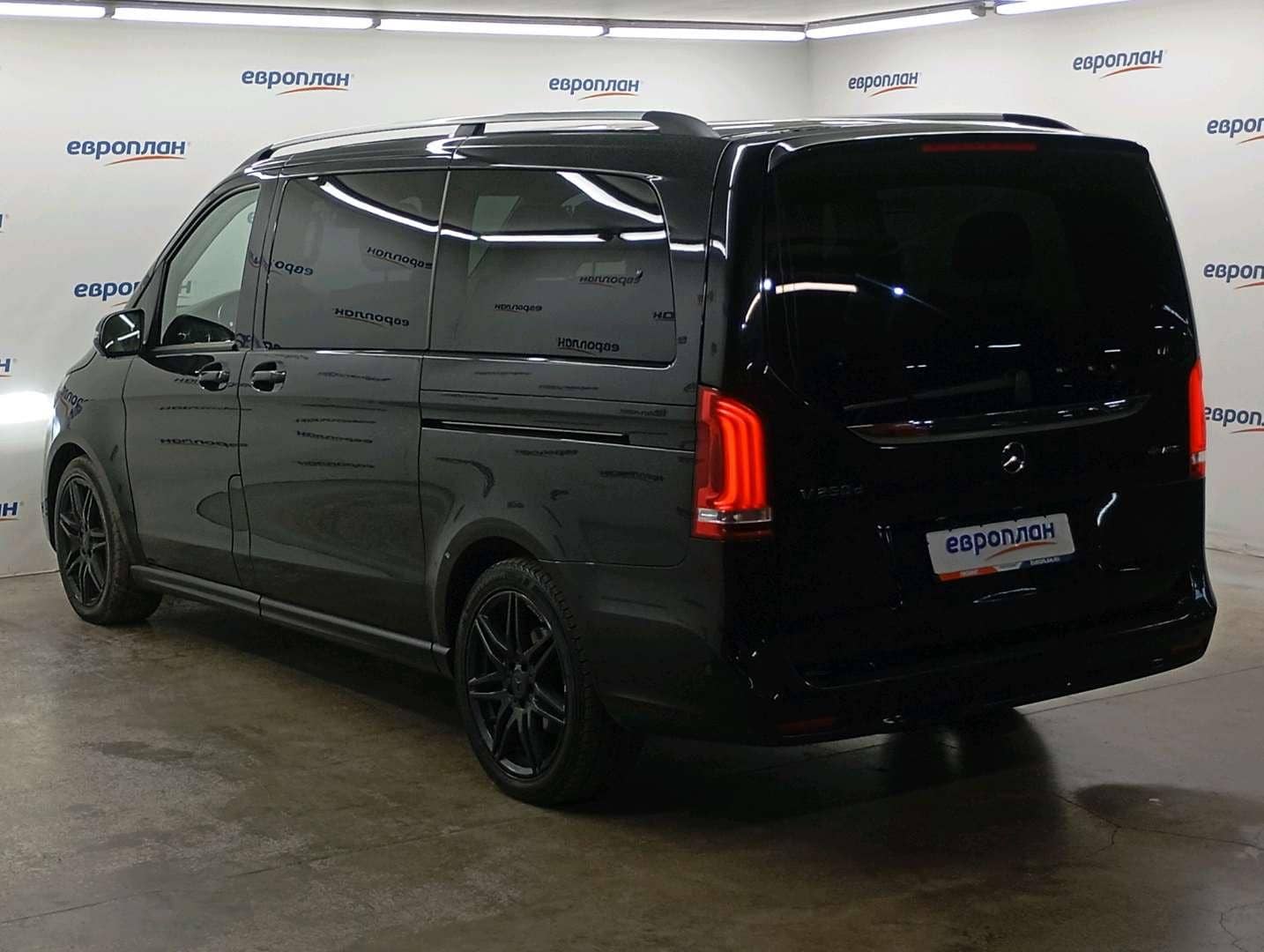 Mercedes-Benz V,  249 307 км, 2021 года в лизинг