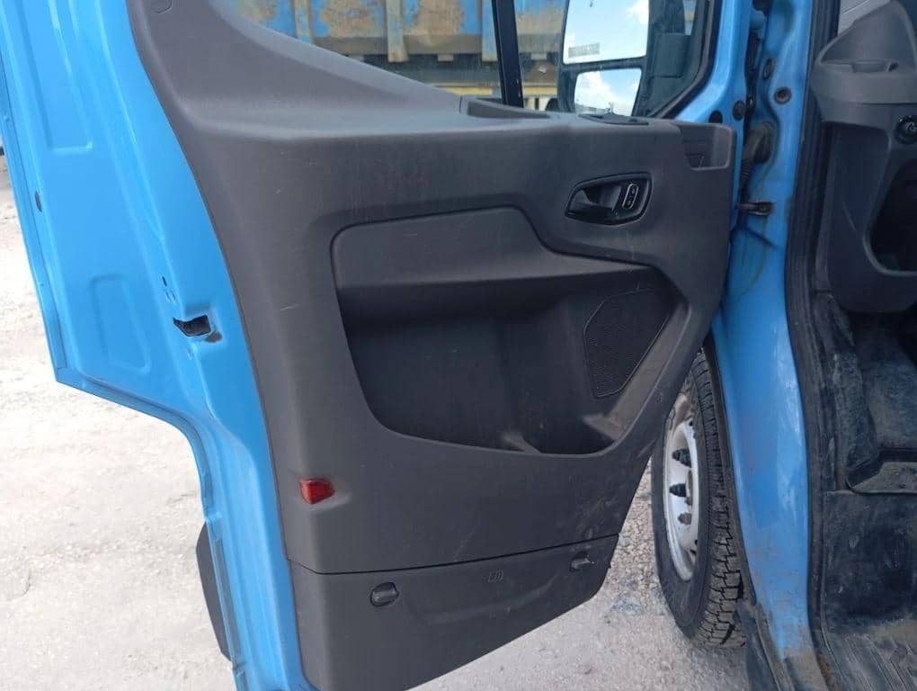 Ford Transit,  148 406 км, 2021 года в лизинг