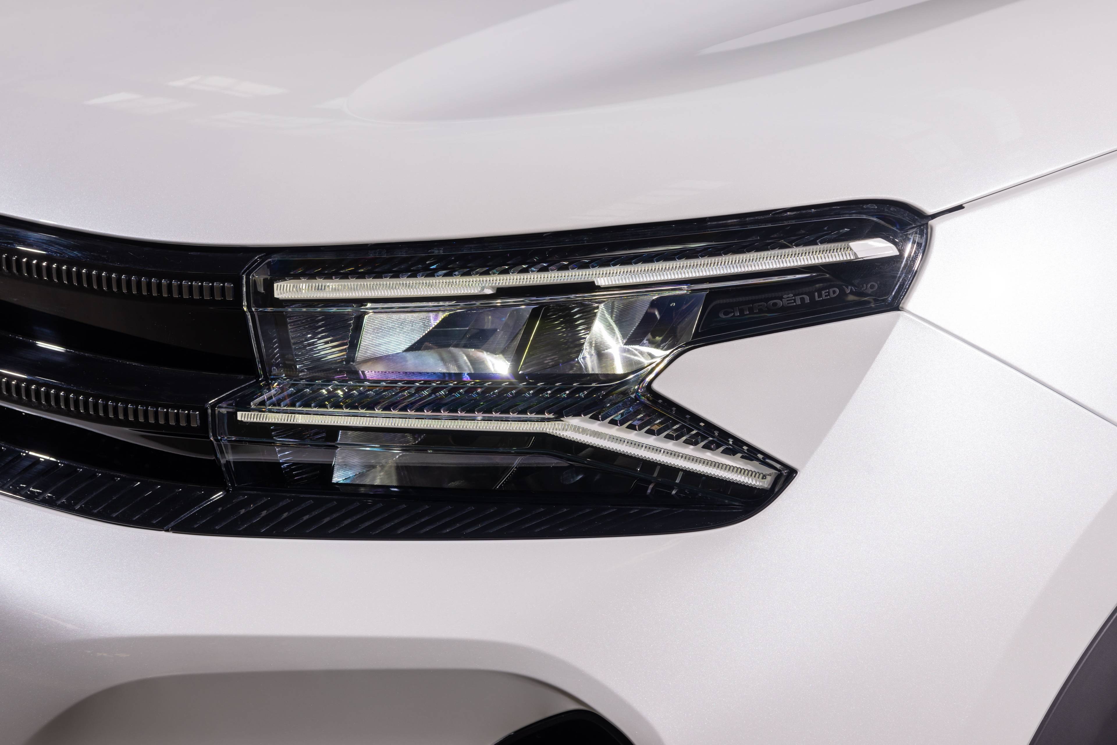 Citroen C5 Aircross Feel 360 1.6 THP 175hp 8AT