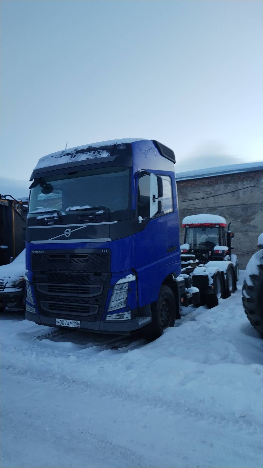 Volvo FH 460 6x4 (FH Globetrotter)