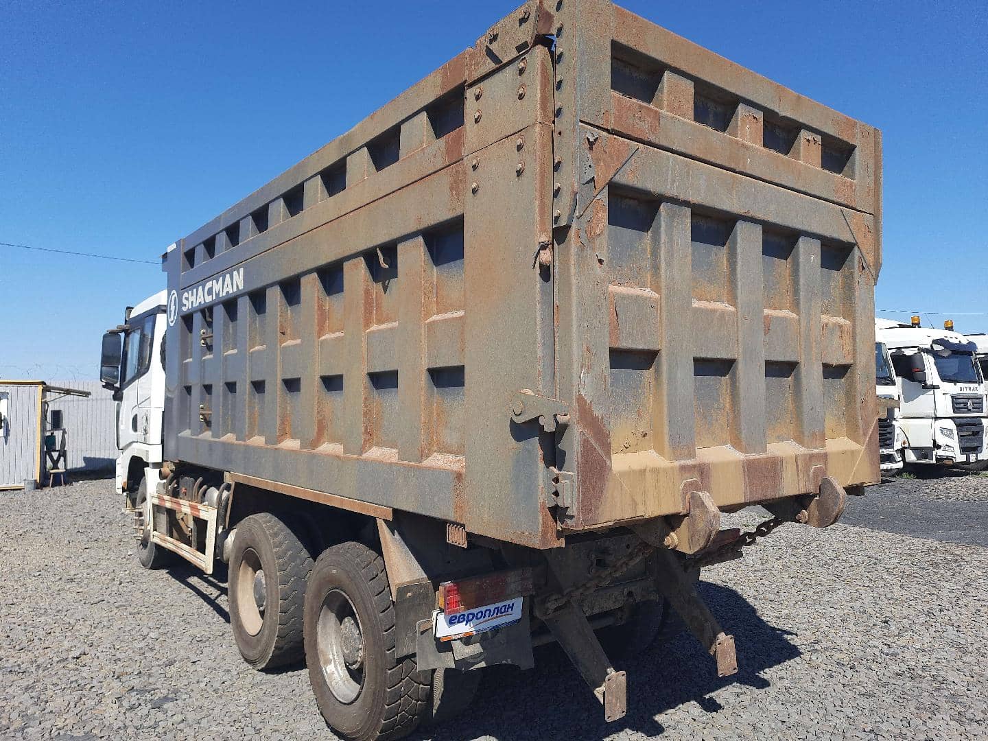 Shacman SX32586T384C,  32 076 км, 2022 года в лизинг
