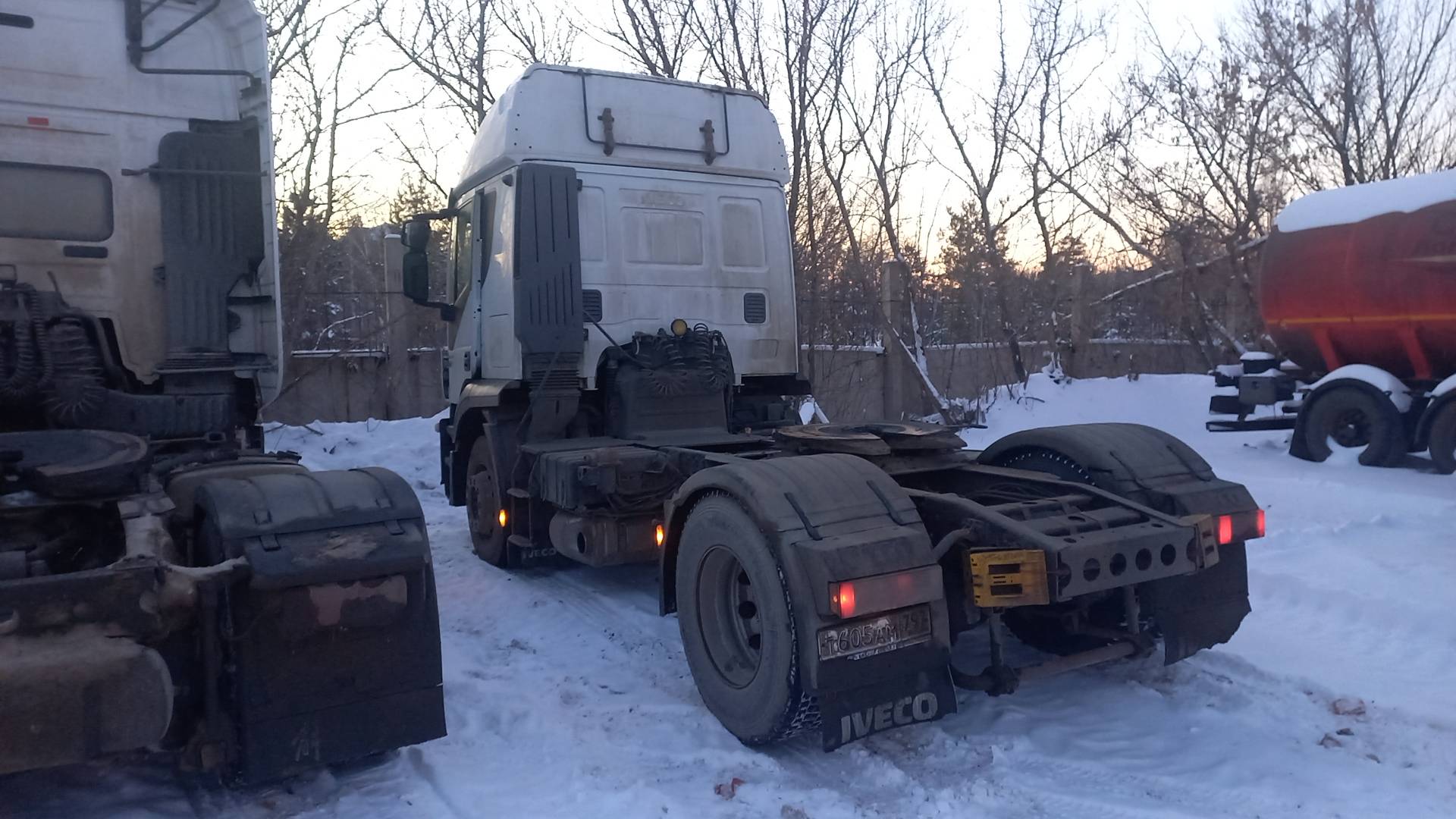 IVECO Stralis AT440S42T/P RR 4x2 (HI-ROAD),  870 000 км, 2018 года в лизинг