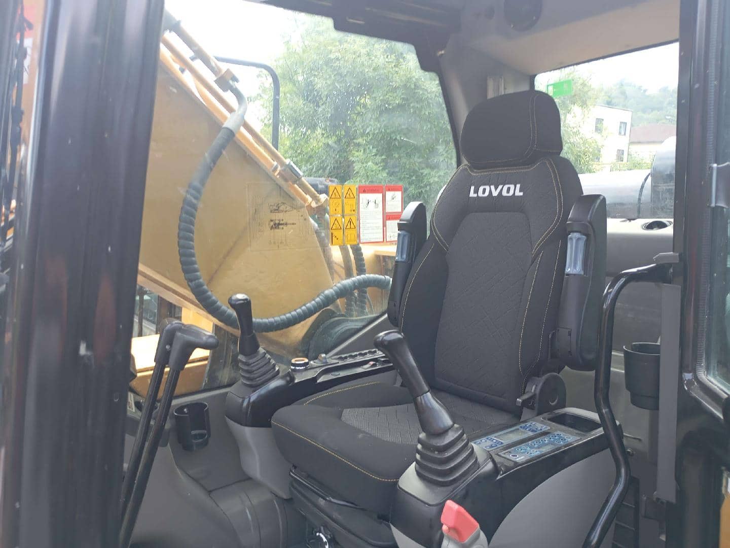 LOVOL FR225Е2-N, 2024 года в лизинг