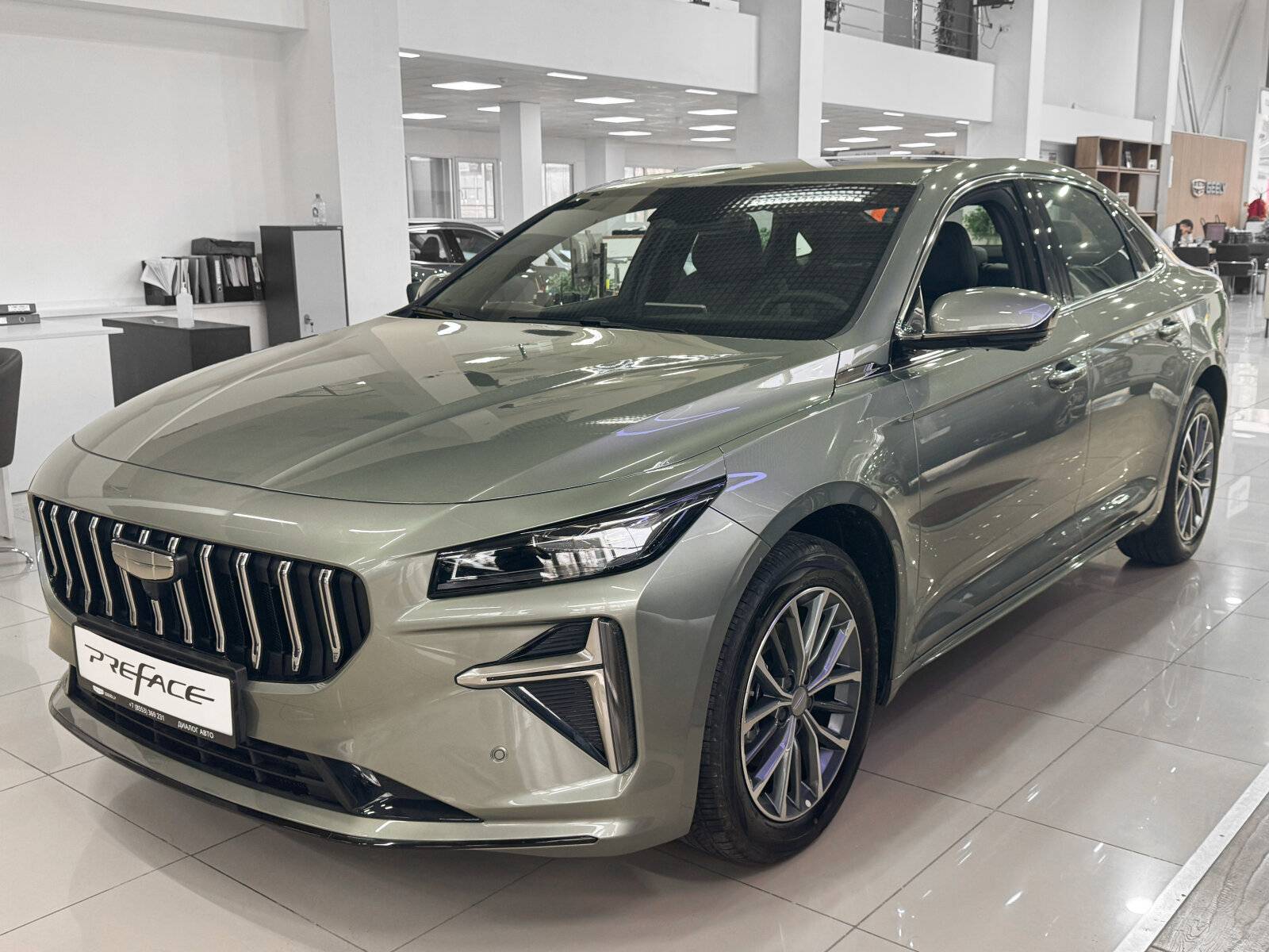 Geely Preface Luxury 2.0T 7DCT