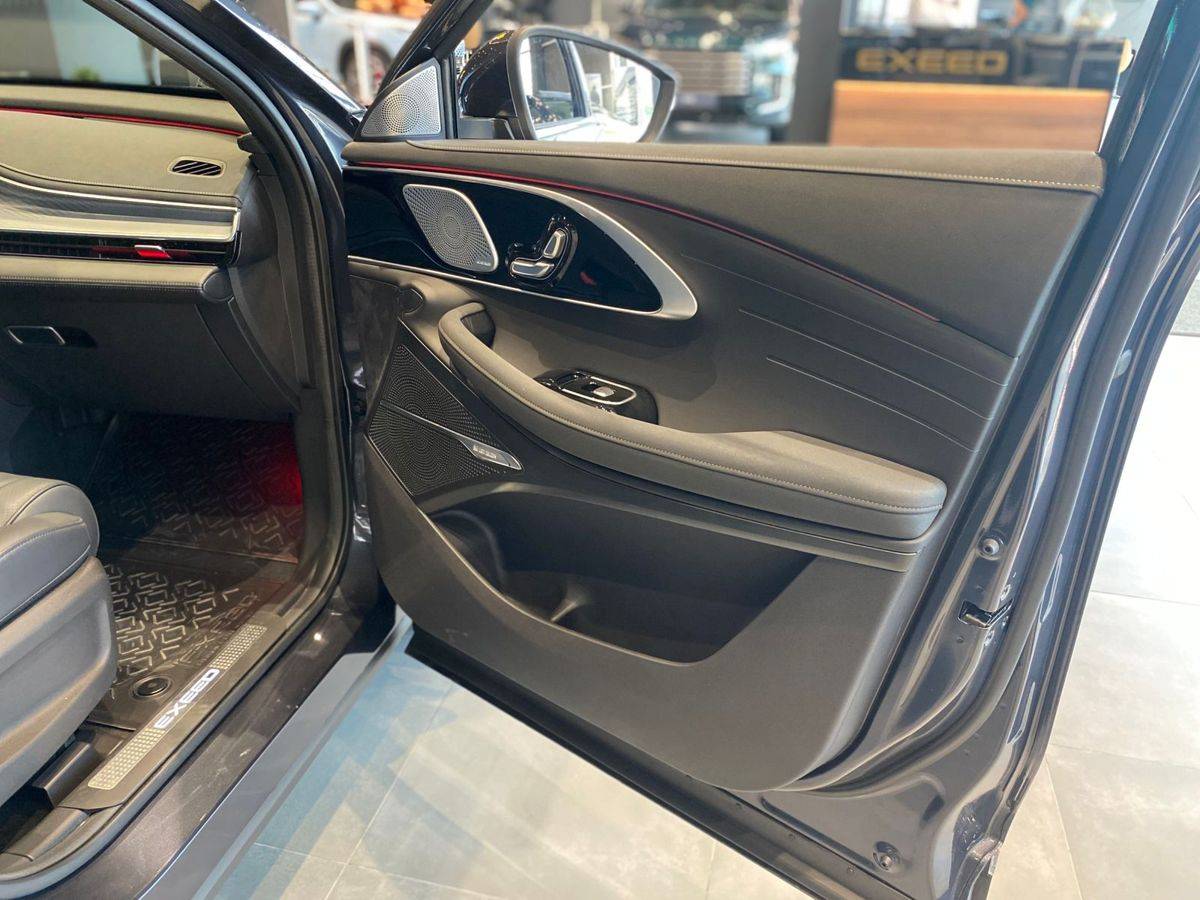 EXEED TXL Premium 2.0 TGDI 8AT AWD