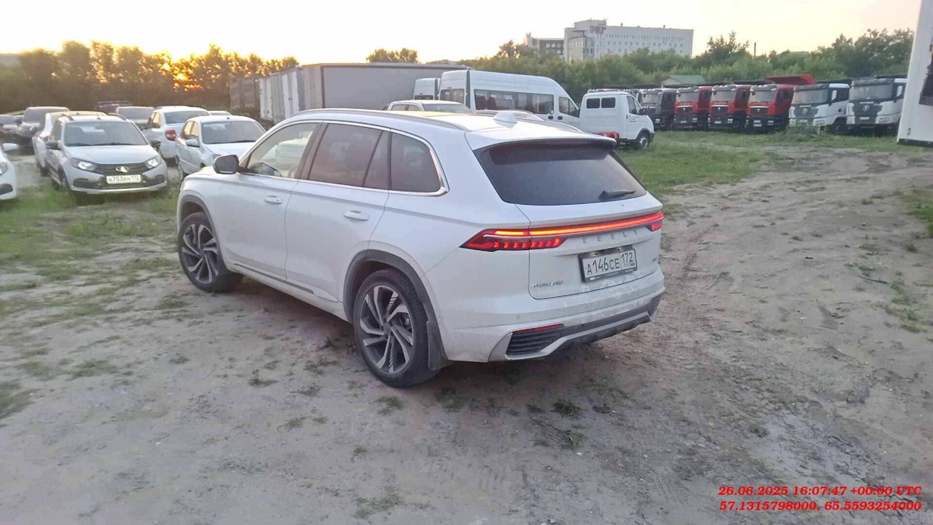 Geely Monjaro,  11 758 км, 2024 года в лизинг