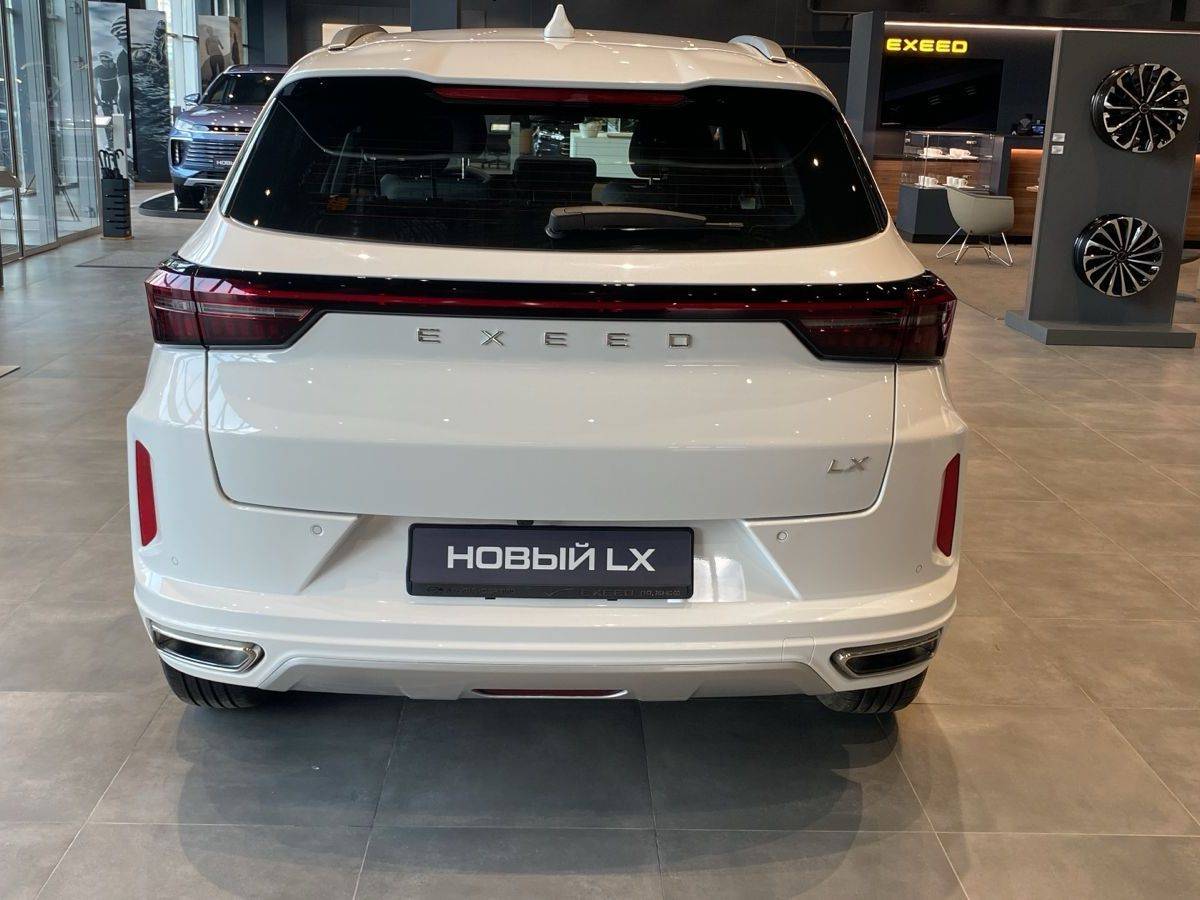 EXEED LX Business 1.5T CVT 2WD