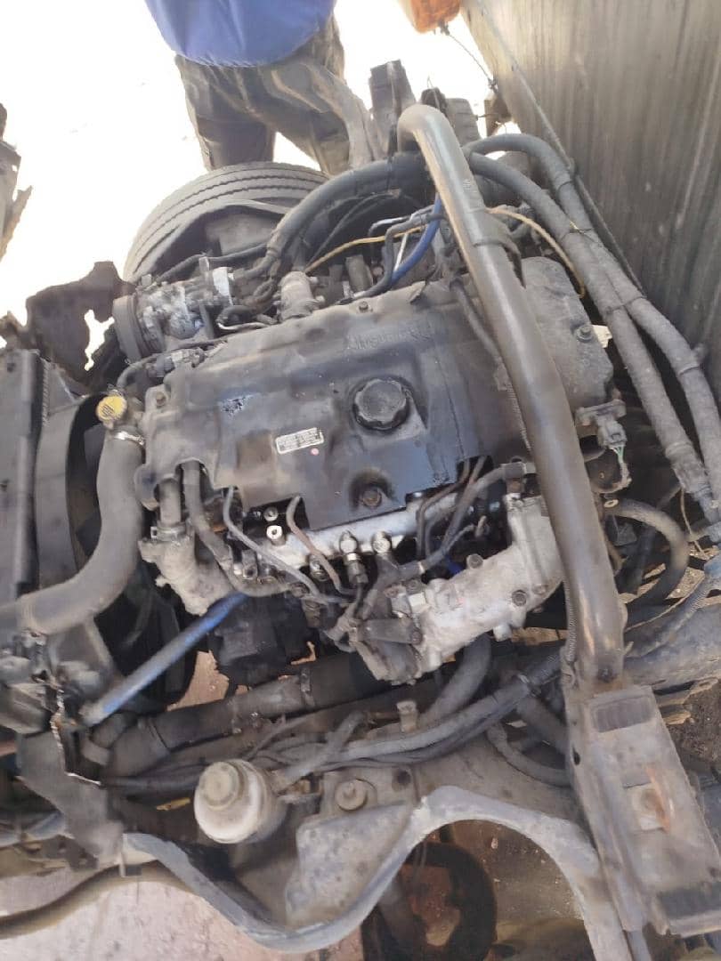 MITSUBISHI FUSO FUSO CANTER TF 8.55,  580 000 км, 2017 года в лизинг
