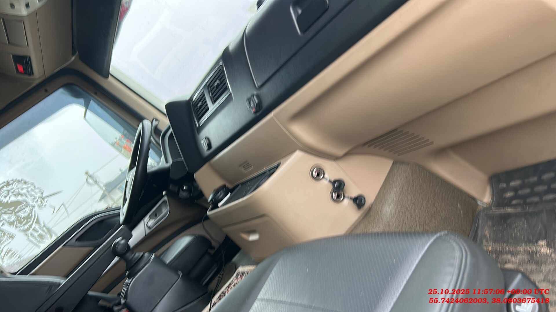 HOWO ZZ1186N621GE1,  110 622 км, 2024 года