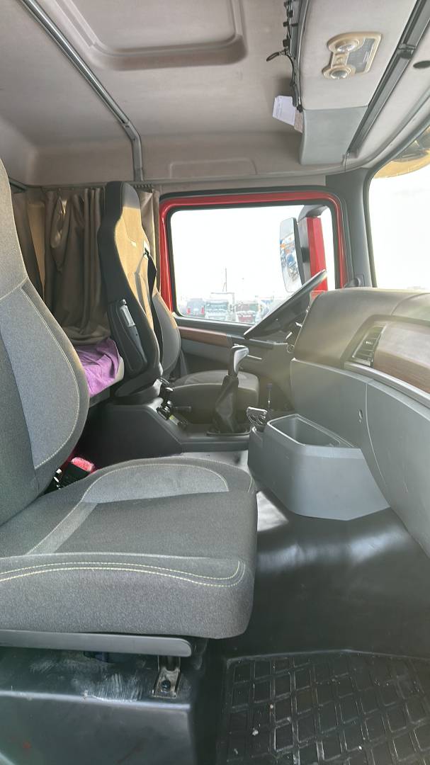 Shacman SX331863366,  102 560 км, 2024 года в лизинг