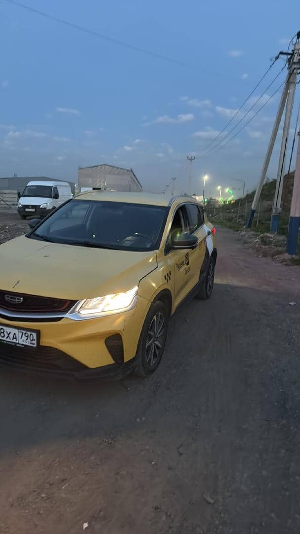 Geely Coolray,  244 672 км, 2023 года в лизинг