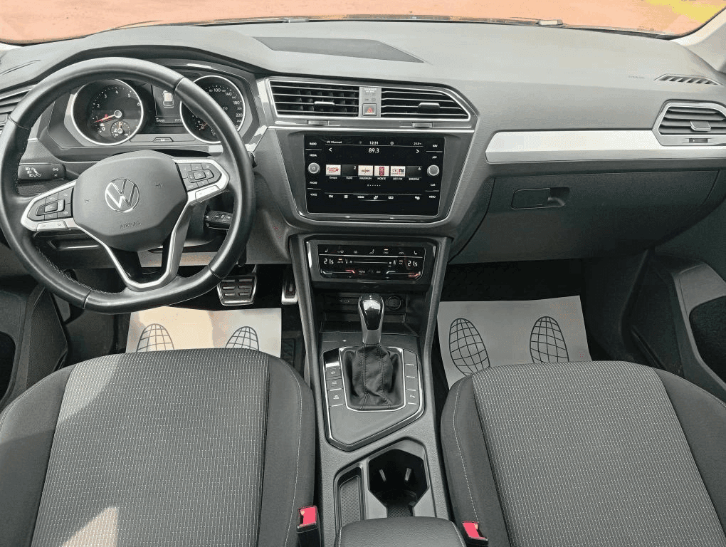 Volkswagen Tiguan,  54 900 км, 2021 года в лизинг