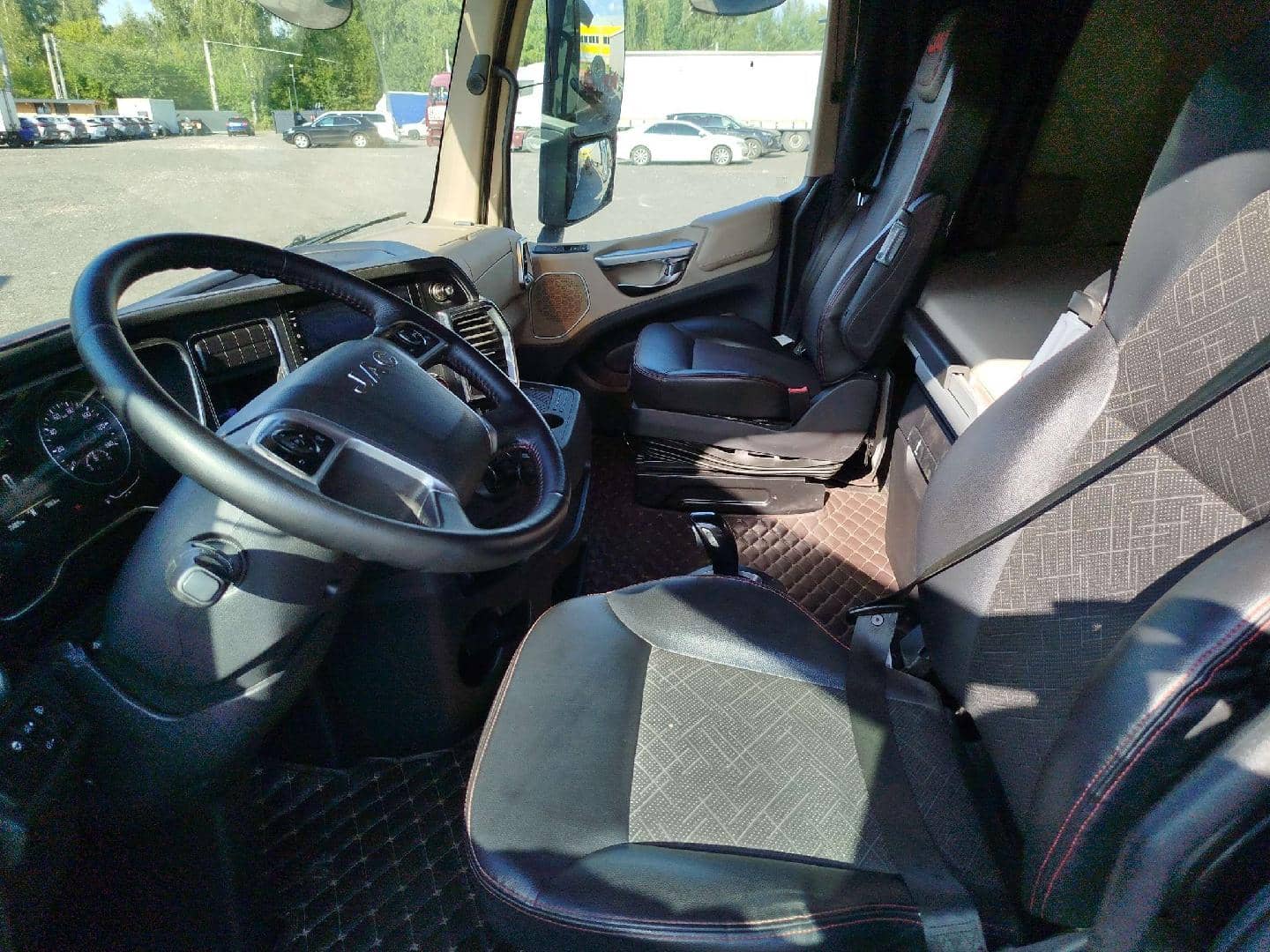 JAC K7 4x2 (2023),  256 682 км, 2024 года в лизинг