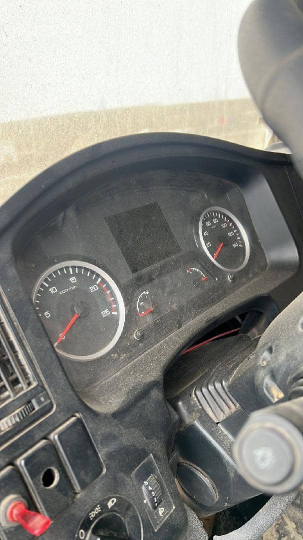Shacman SX33186W366C,  100 000 км, 2022 года