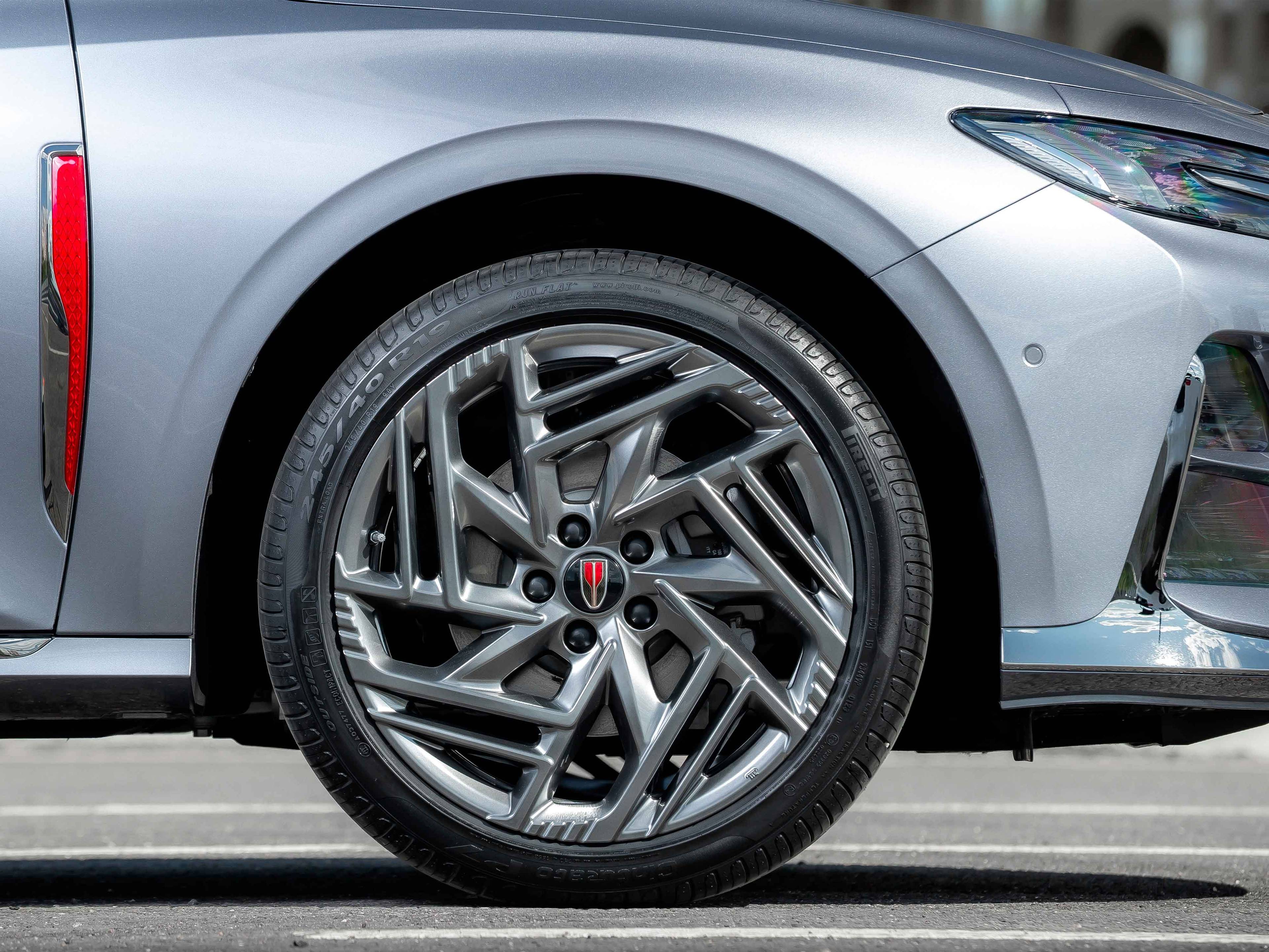 Hongqi H6 2.0T Dynamic