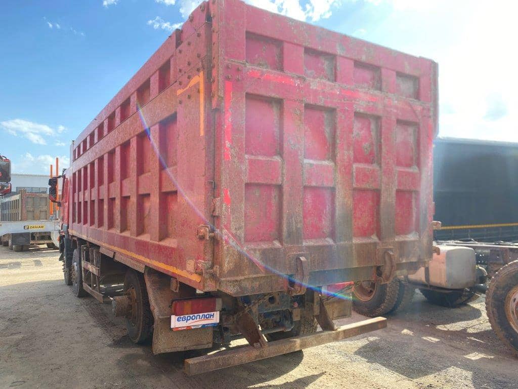 HONGYAN CQ3406HV39D,  287 209 км, 2021 года в лизинг
