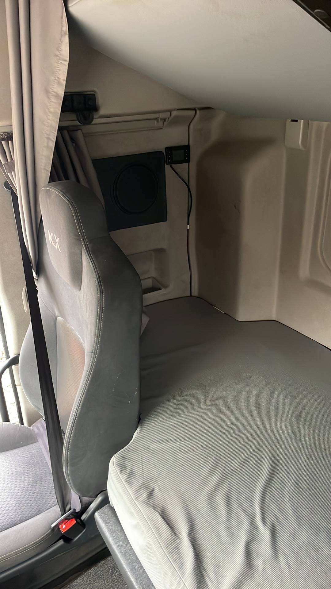 DongFeng DFH4186 (KX),  238 800 км, 2023 года в лизинг