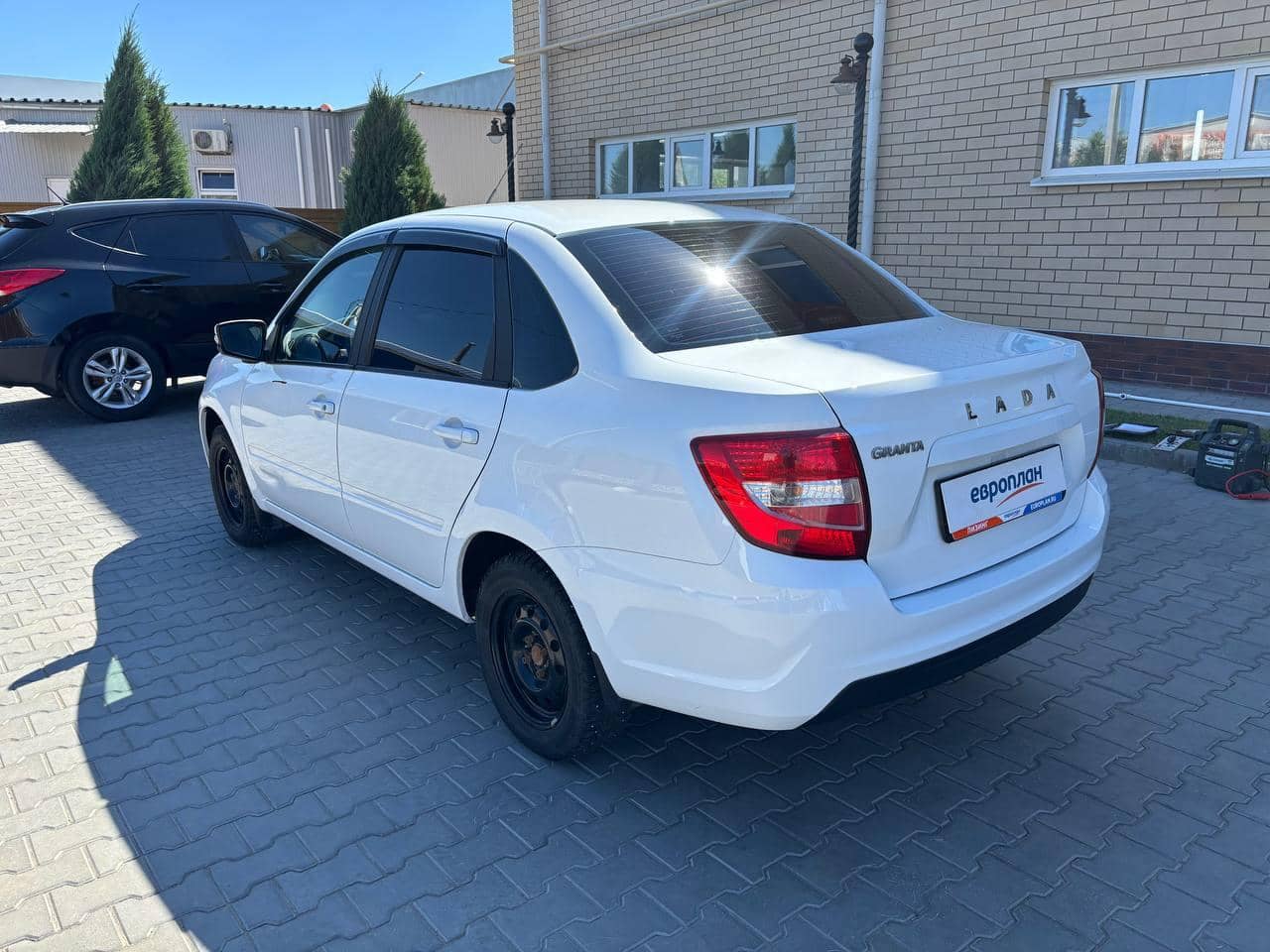 Lada Granta седан,  34 495 км, 2022 года в лизинг