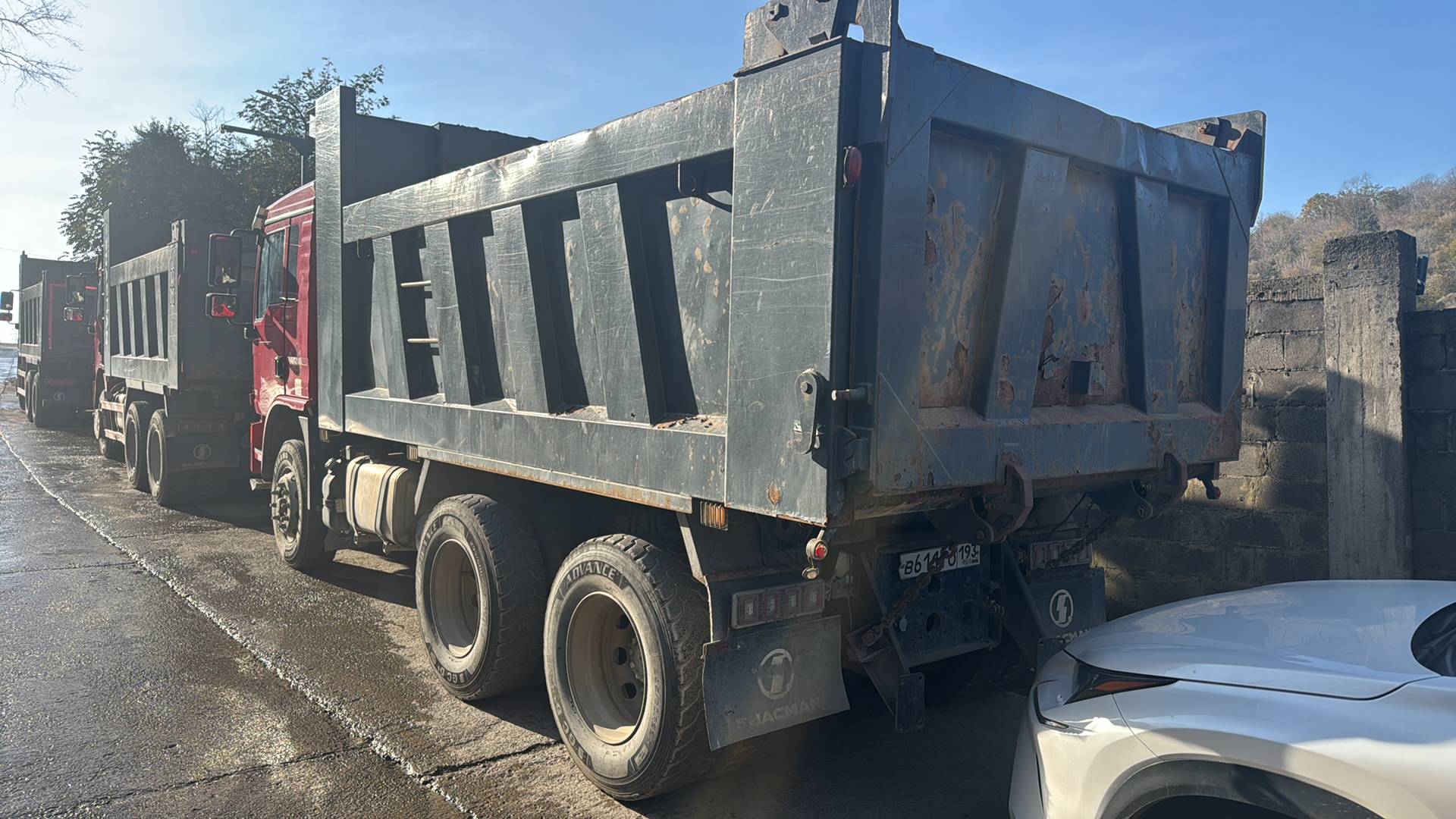 Shacman SX32488L344C,  87 889 км, 2023 года в лизинг