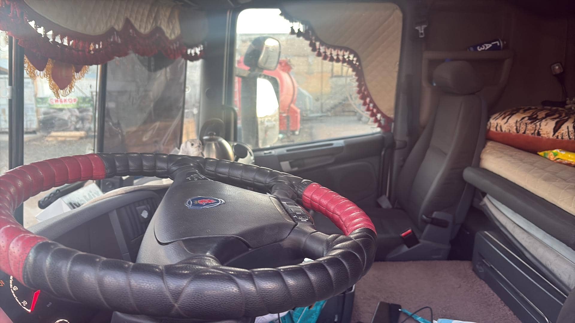 SCANIA G 440 LA4x2HNA (Highline),  1 260 675 км, 2018 года в лизинг