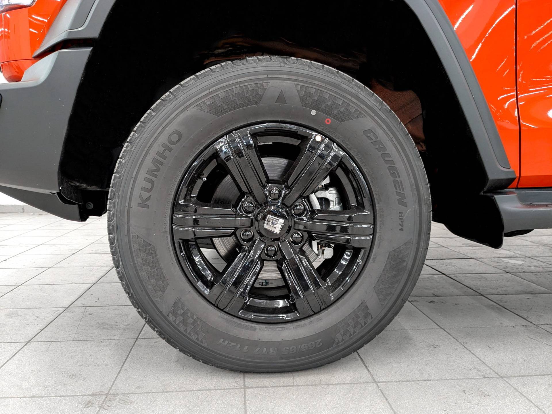 Tank 300 City Adventure 2.0 8AT 4WD