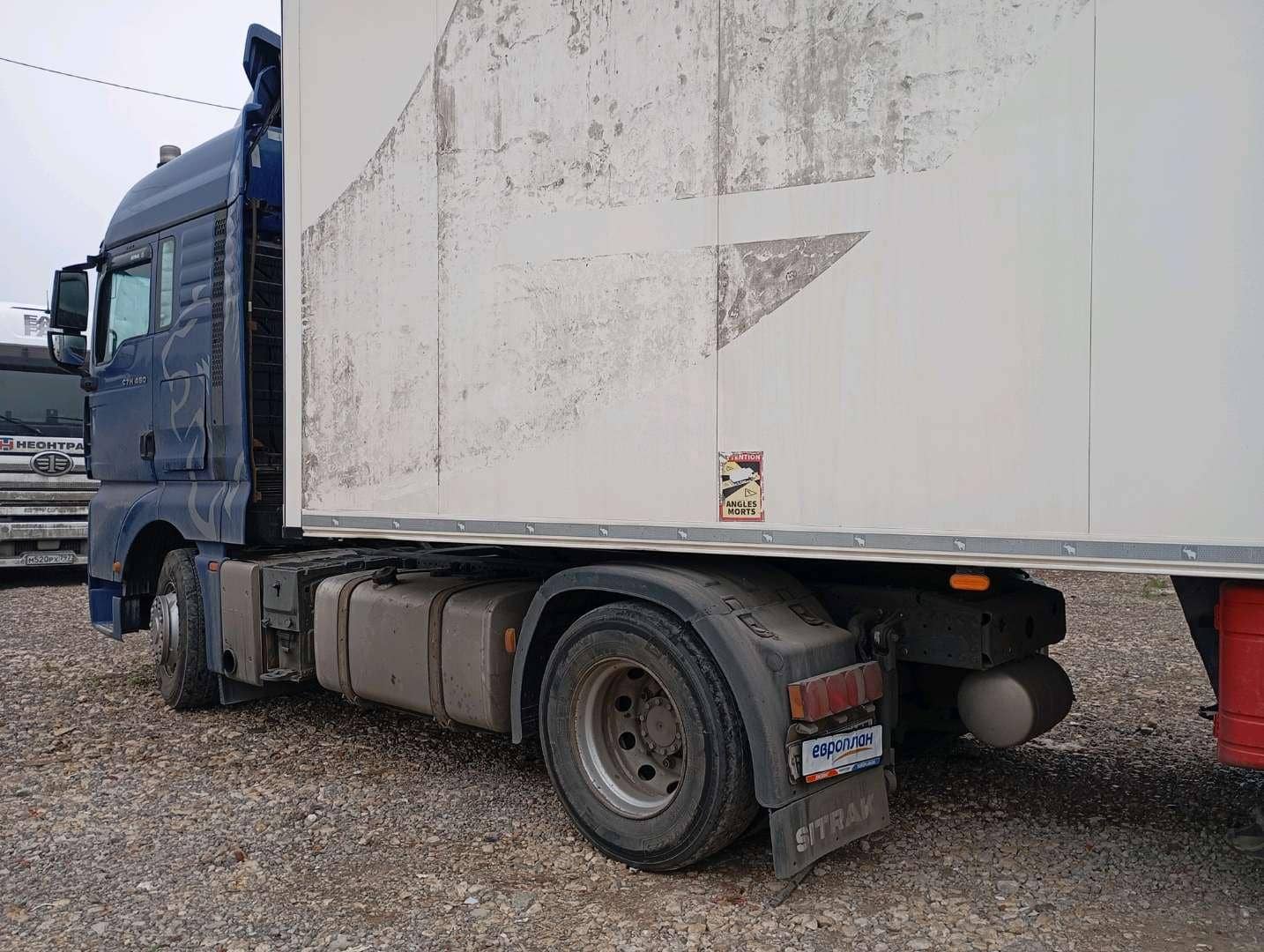 Sitrak C7H 4x2 ZZ4186V361HE,  609 835 км, 2022 года в лизинг