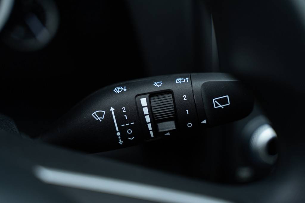 Solaris HC Classic 1.6 6AT 2WD