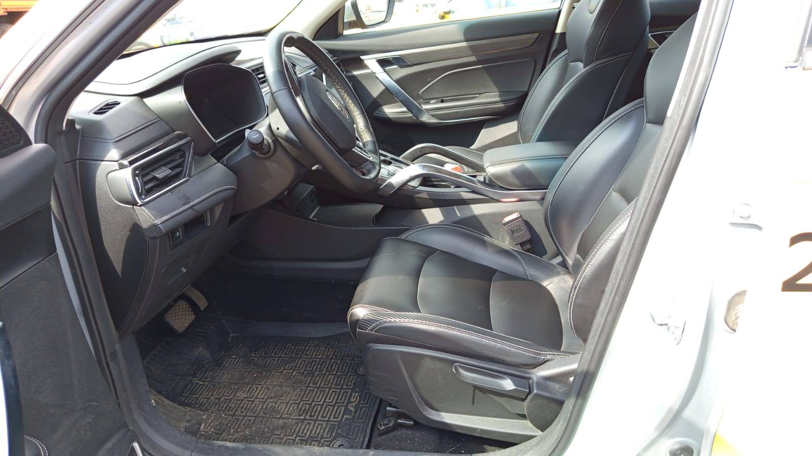Geely Atlas Pro,  160 174 км, 2022 года в лизинг