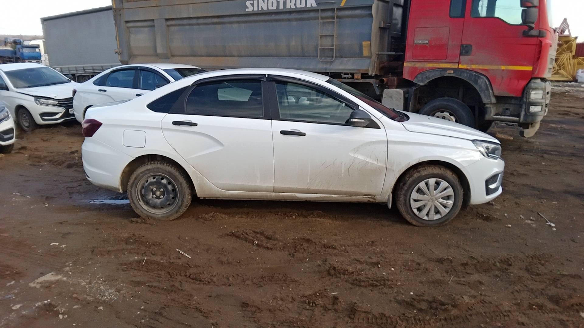 Lada Vesta седан,  70 000 км, 2024 года в лизинг