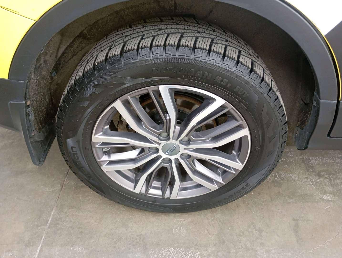 Geely Atlas Pro,  83 249 км, 2024 года в лизинг