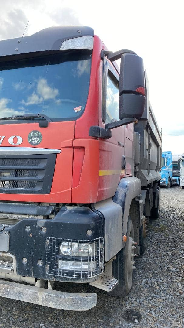 HOWO ZZ3317V386GE1 8х4,  366 022 км, 2022 года в лизинг