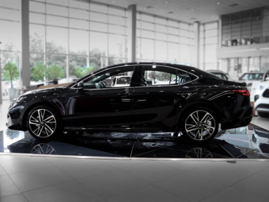 Toyota Camry 2.0S Sports Edition