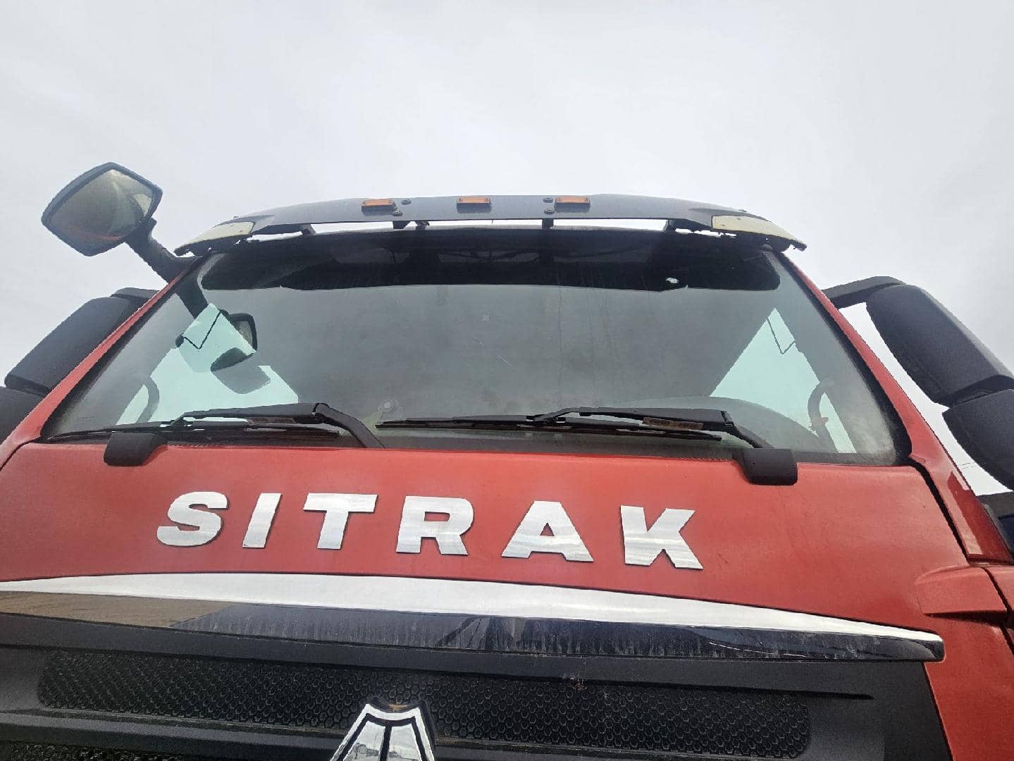 Sitrak ZZ3406V455ME,  72 420 км, 2024 года в лизинг
