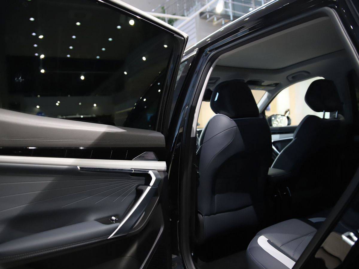 Geely Atlas Flagship 2.0T 8AT 4WD