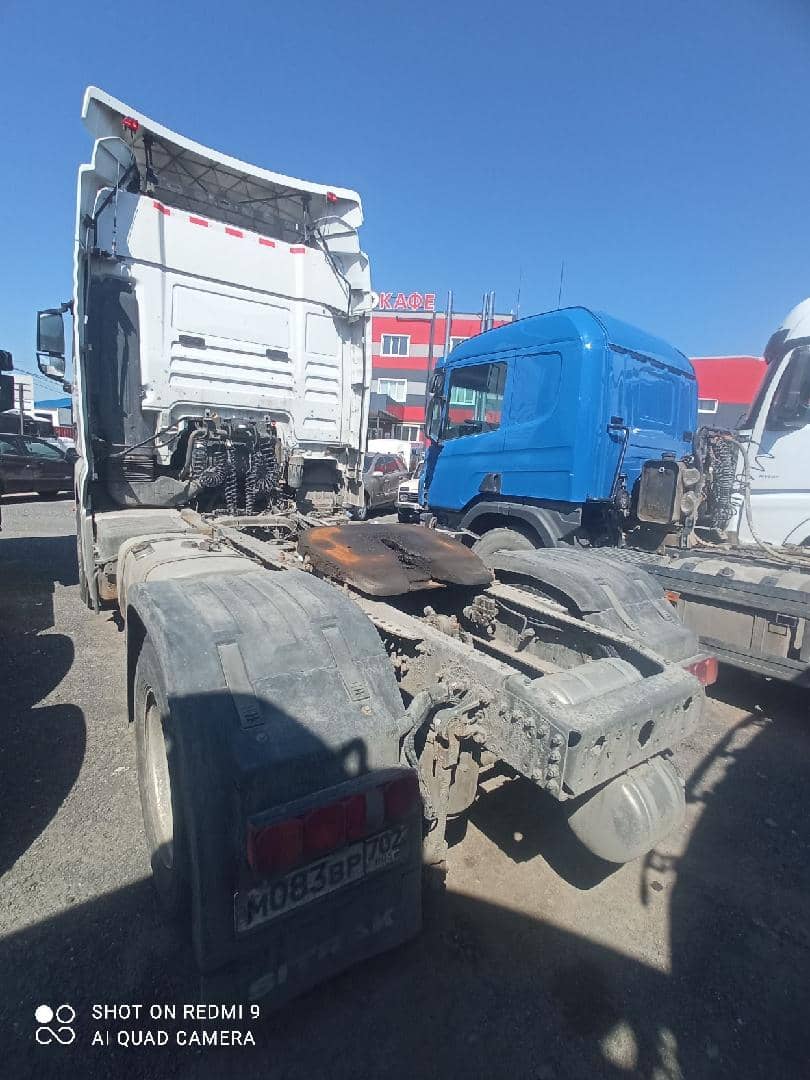Sitrak C7H 4x2 ZZ4186V361HE,  429 763 км, 2023 года в лизинг