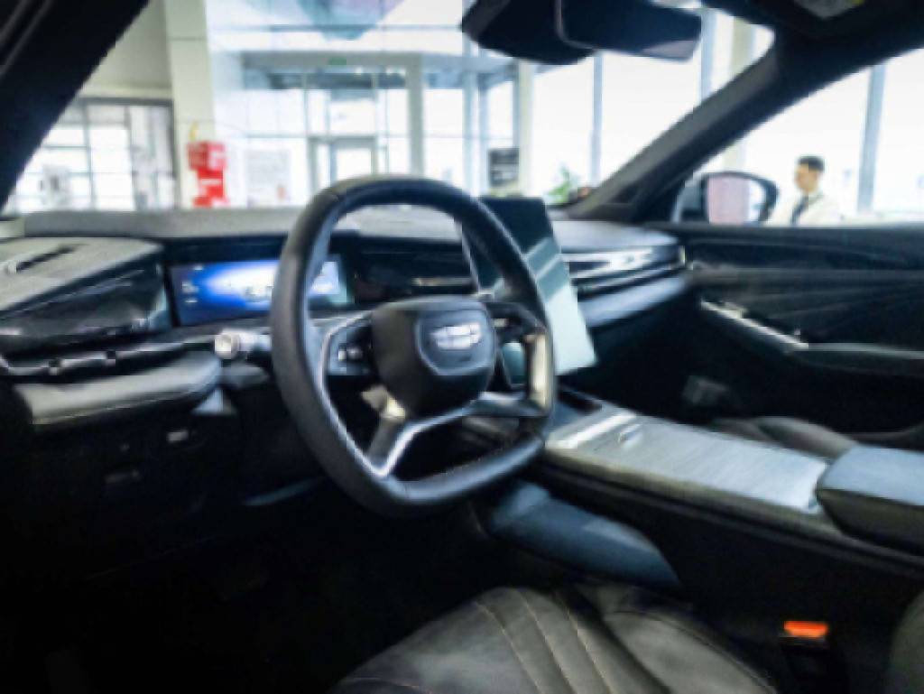 Geely Preface Luxury 2.0T 7DCT