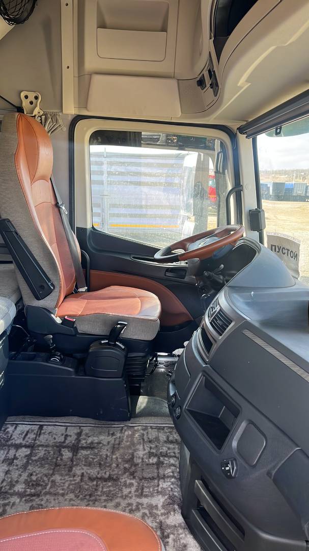 Foton AUMAN EST A 1844 AMT (4189SLFKA),  72 946 км, 2023 года в лизинг