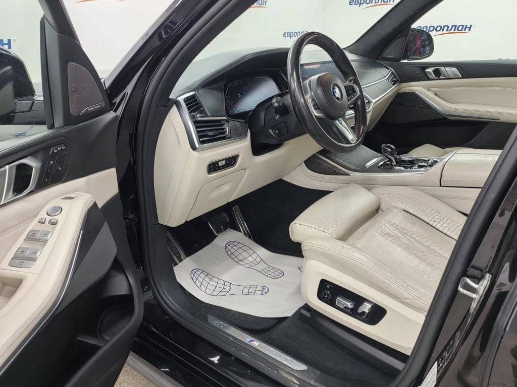BMW X7,  215 754 км, 2019 года в лизинг