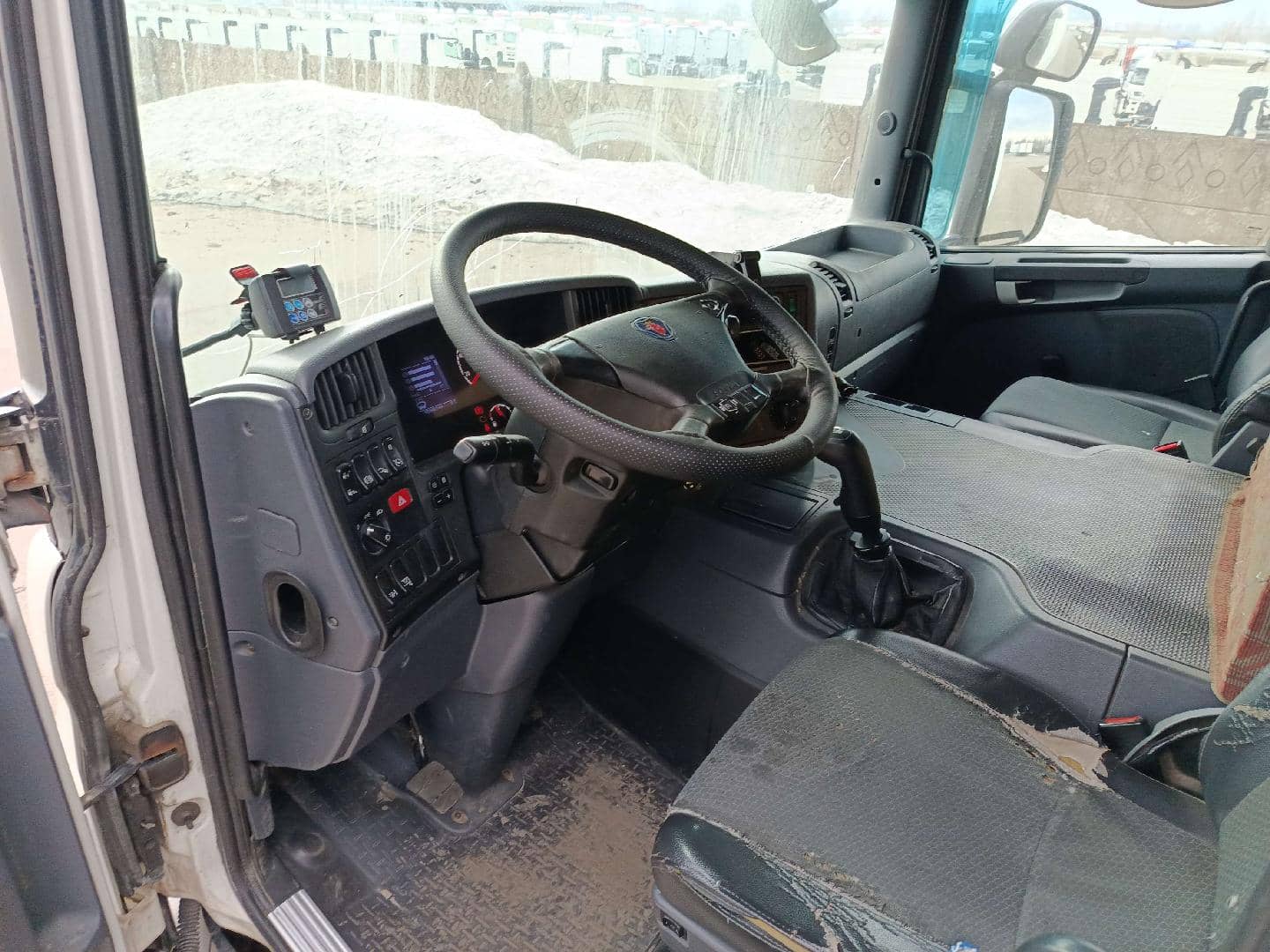SCANIA P250 LB4X2HNA,  1 400 000 км, 2014 года в лизинг
