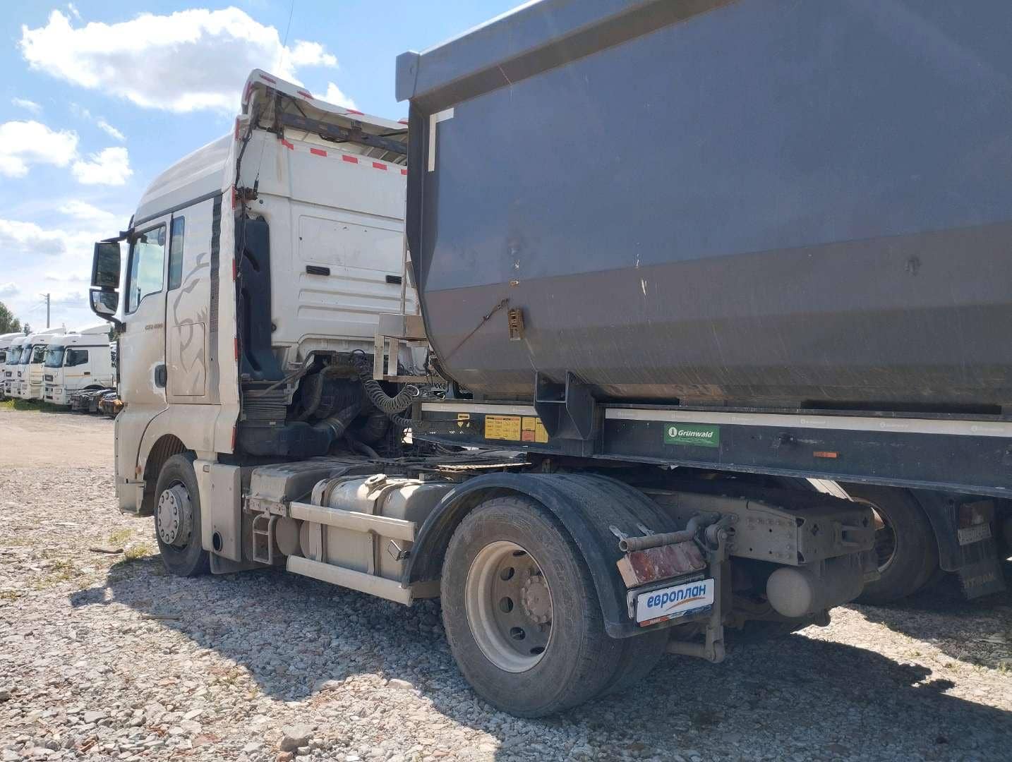 Sitrak C7H MAX ZZ4186V391HE,  600 000 км, 2023 года в лизинг