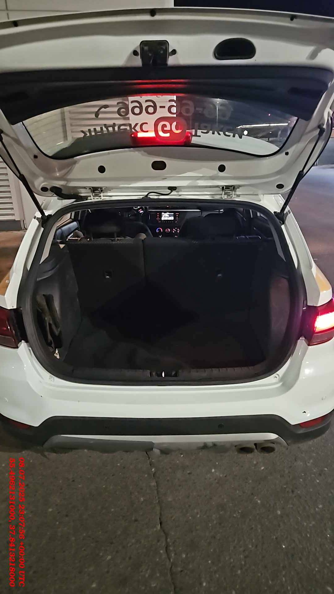 KIA Rio X-Line,  318 916 км, 2019 года в лизинг
