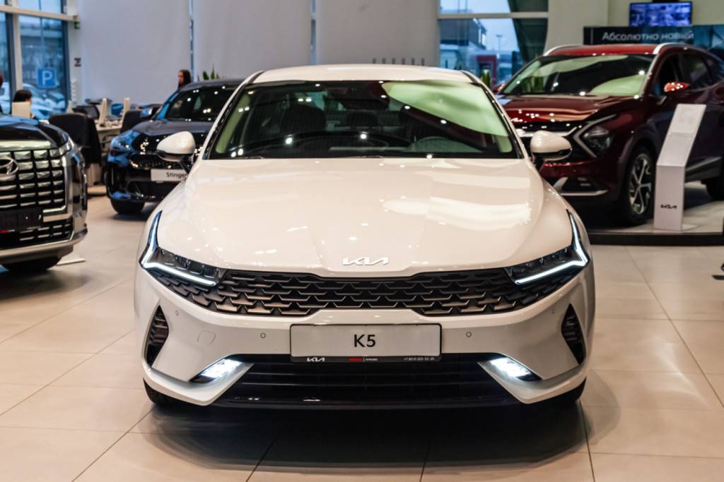 KIA K5 Luxe 2.0 6AT