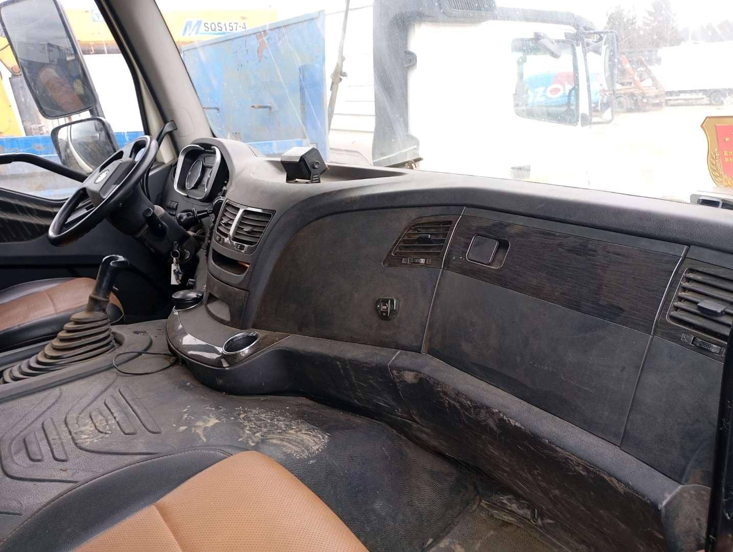 FAW CA3310P66K24T4E5 8х4,  116 958 км, 2022 года в лизинг