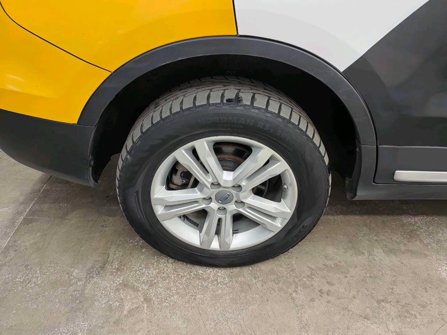 Geely Atlas Pro,  229 868 км, 2023 года в лизинг