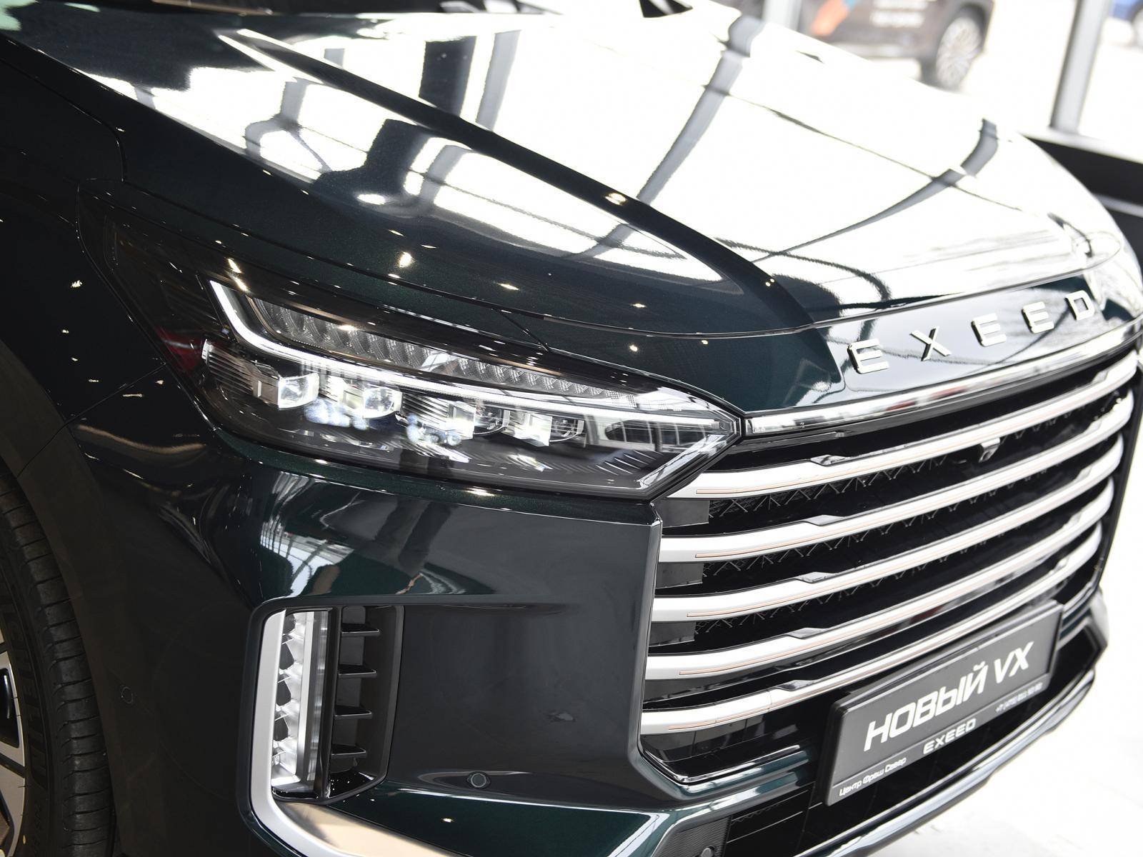 EXEED VX President 7 мест 2.0T 8AT 4WD